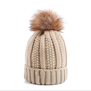 Simply Vera Vera Wang winter hat